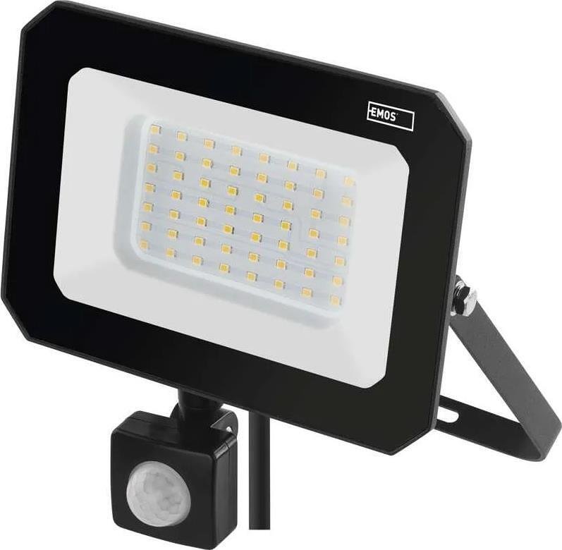Прожектор LED 50W 4000K 5000lm 120° x 120° 25000h IP44 черен с датчик SIMPO EMOS