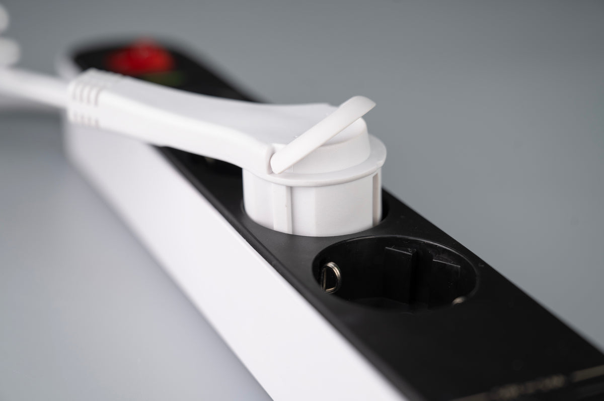 Разклонител с 4 Шуко контакта + USB A + USB C | 1.5 м кабел | Ключ ON/OFF | Модерен разклонител за дом и офис