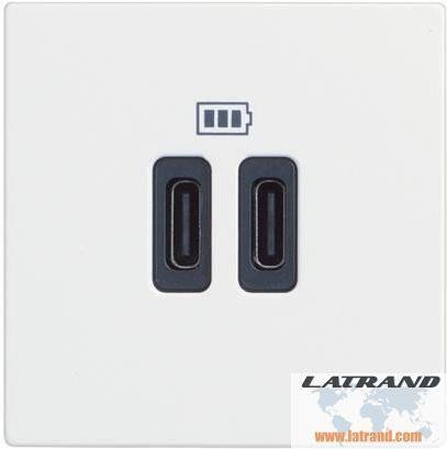 Розетка 2xUSB за зареждане тип С 5V 3A 2 мод. цвят Бял Classia Bticino - RW4286C2