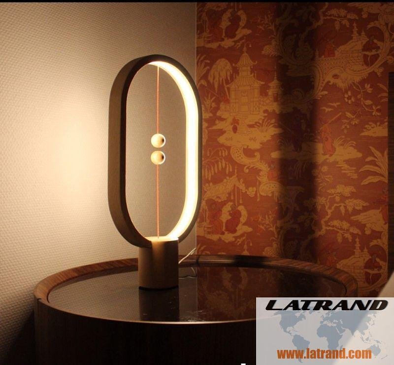 Heng Balance Lamp Ellipse USB; LIGHT WOOD, DH0037LW/HBLEUB, Allocacoc