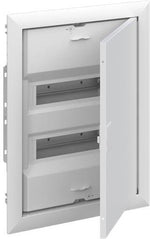 Табло за скрит монтаж ComfortLine 2х12/14 (28) мод. серия UK600 с метална плътна врата IP30 и N и РЕ клеми ABB, 2CPX077841R9999