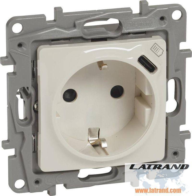 Контакт ШУКО 16A +USB тип C цвят Крем Niloe Legrand - 764635