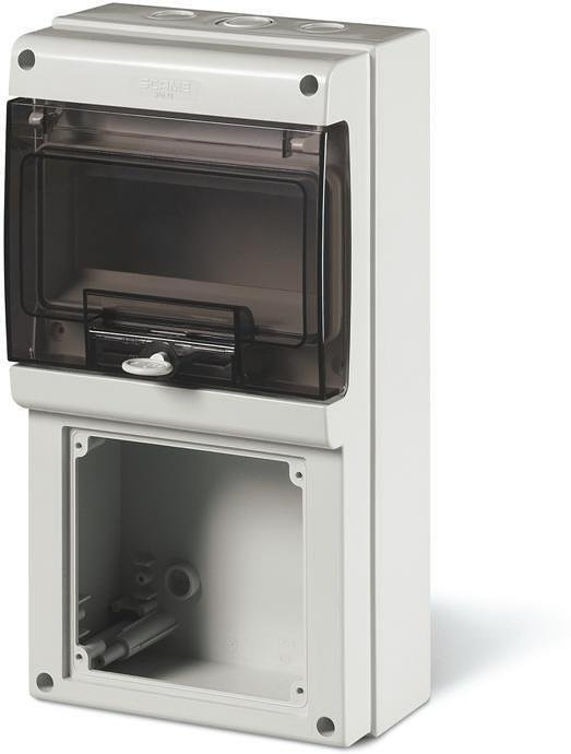 Табло за индустриални контакти и DIN модули IP66, UV, PG и М вход, серия Domino (8 DIN и 1х Omnia 136X125мм) Scame-672.2200