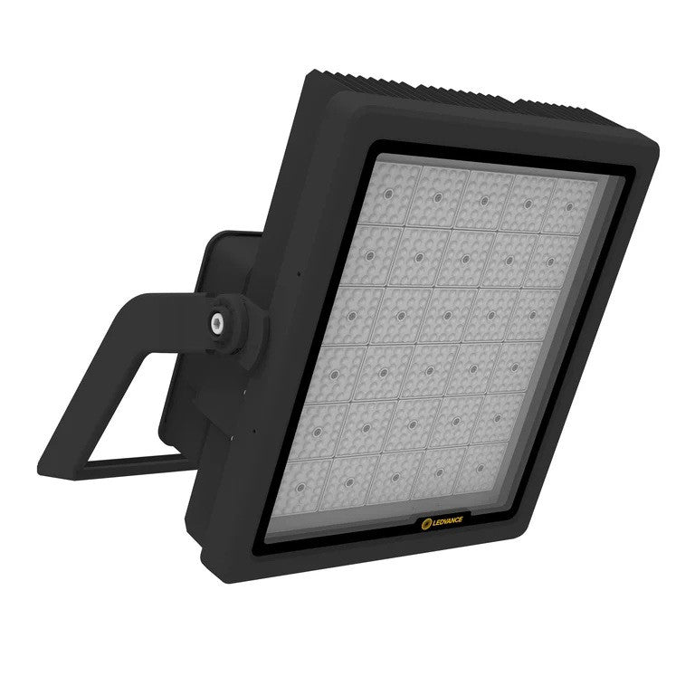 СПЕЦИАЛИЗИРАН LED ПРОЖЕКТОР FL H M LUM V 500W 740 SYM R30 LEDVANCE