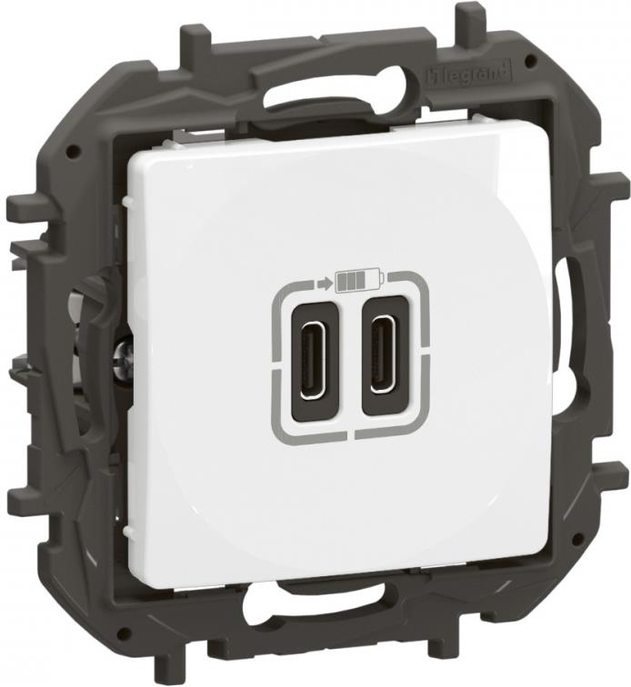 Розетка 2хUSB за зареждане тип C 3A 15W цвят Бял Niloe New Legrand, LEGRAND, NP3404WH