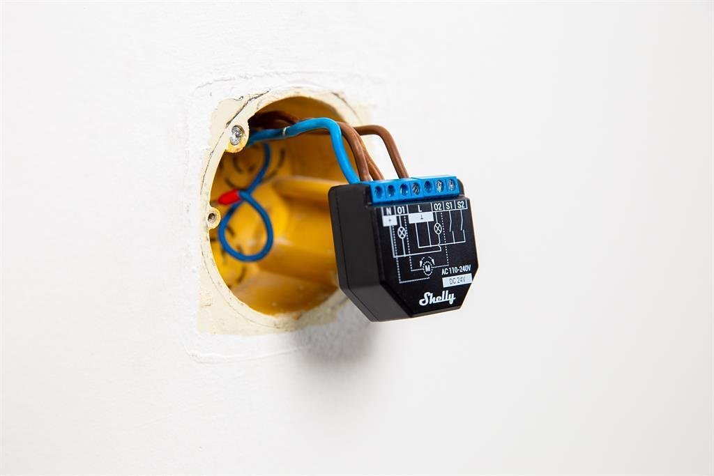 Микромодул Smart реле 2х On/Off или щори 10A изисква неутрала Shelly Plus 2PM - 265031