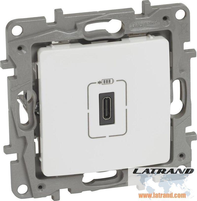 Розетка USB за зареждане тип C 1.5A цвят Бял Niloe Legrand - 764593