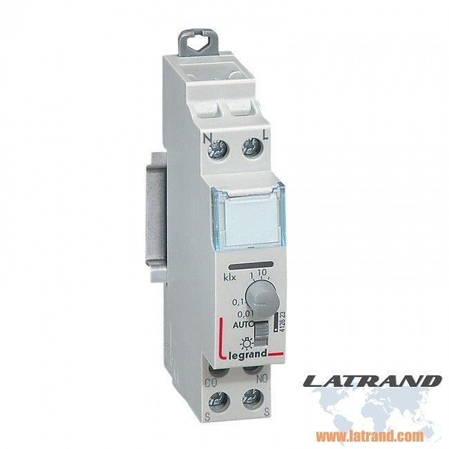 412623 Светочувствителен прекъсвач, стандартен изход 16 A 250 V, Legrand бял