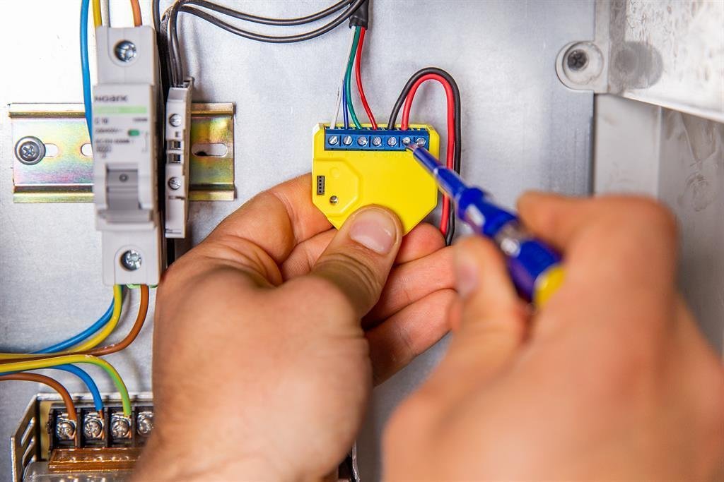 Микромодул Smart реле 4х димер за ленти 144W@12V, 288W@24V Shelly RGBW2 - 262191