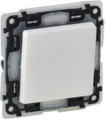 Еднополюсен ключ IP44 цвят бял Valena Life Legrand, LEGRAND, 752151
