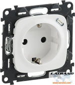 Контакт ШУКО 16A +USB тип C цвят Бял Valena Allure Legrand - 753005