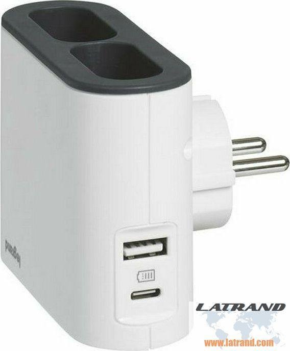 Адаптер за контакт плосък 2х Евро контакт 6A и USB A+C NEW Legrand 49401