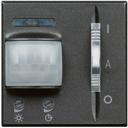 Датчик за движение PIR, 105°, обхват 6m @ h=1.2m, LED ≤ 50W, с ключ, изисква неутрала, 2 мод. цвят антрацит Axolute Bticino, BTICINO, HS4432