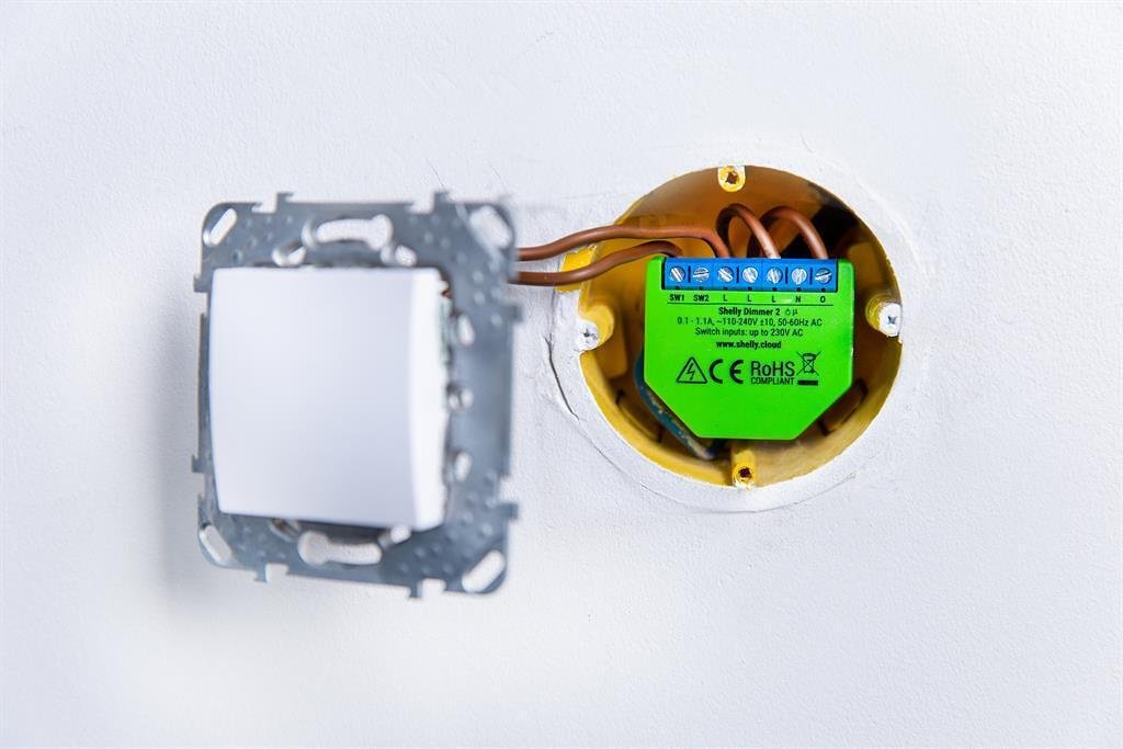 Микромодул Smart реле 1х димер 200VA без неутрала Shelly Dimmer 2 - 262184