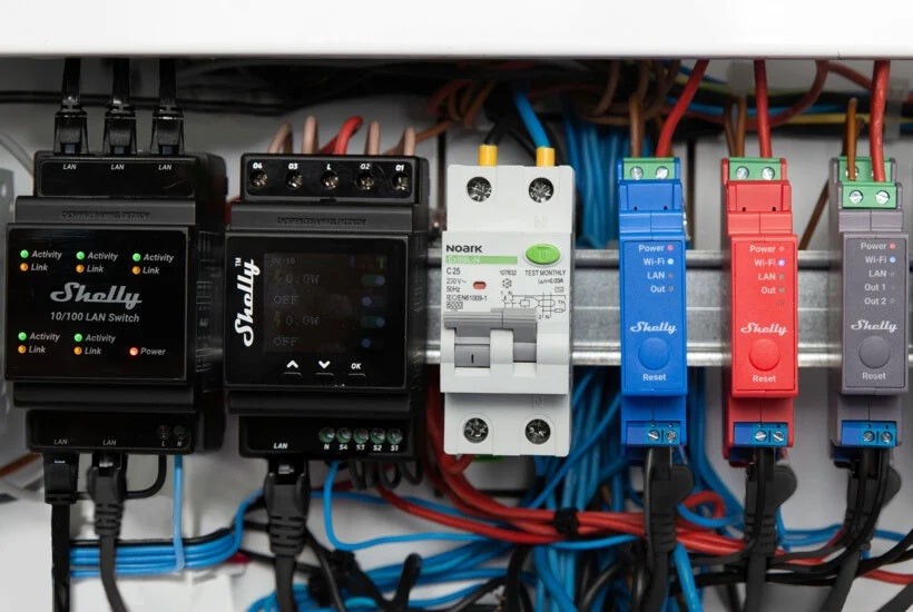 Мрежов комутатор, 5x 10/100 Mbps, за DIN монтаж, 110...230Vac, Shelly LAN Switch - 266830, SHELLY