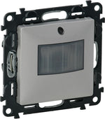 Датчик за движение PIR, 120°, обхват 8m @ h=1.2m, LED ≤ 100W, без неутрала, цвят алуминий Valena Life Legrand, LEGRAND, 752370A
