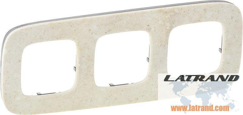 Рамка 3х цвят Дворцов мрамор Valena Allure Legrand - 755523