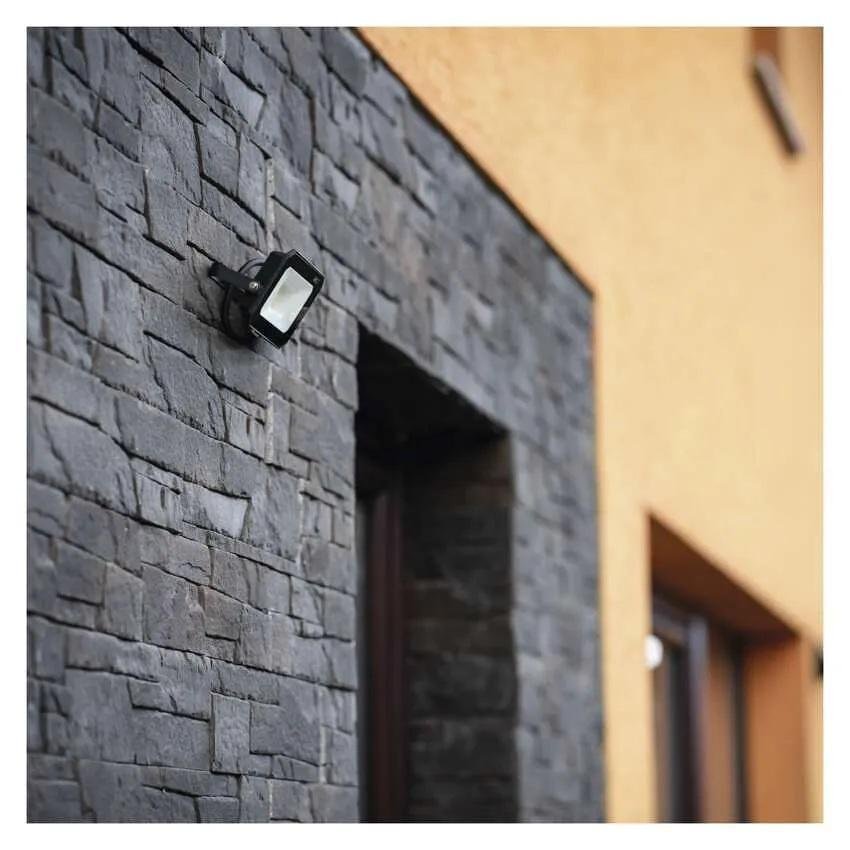 Прожектор LED 20W 4000K 2000lm 120° x 120° 25000h IP65 черен SIMPO EMOS