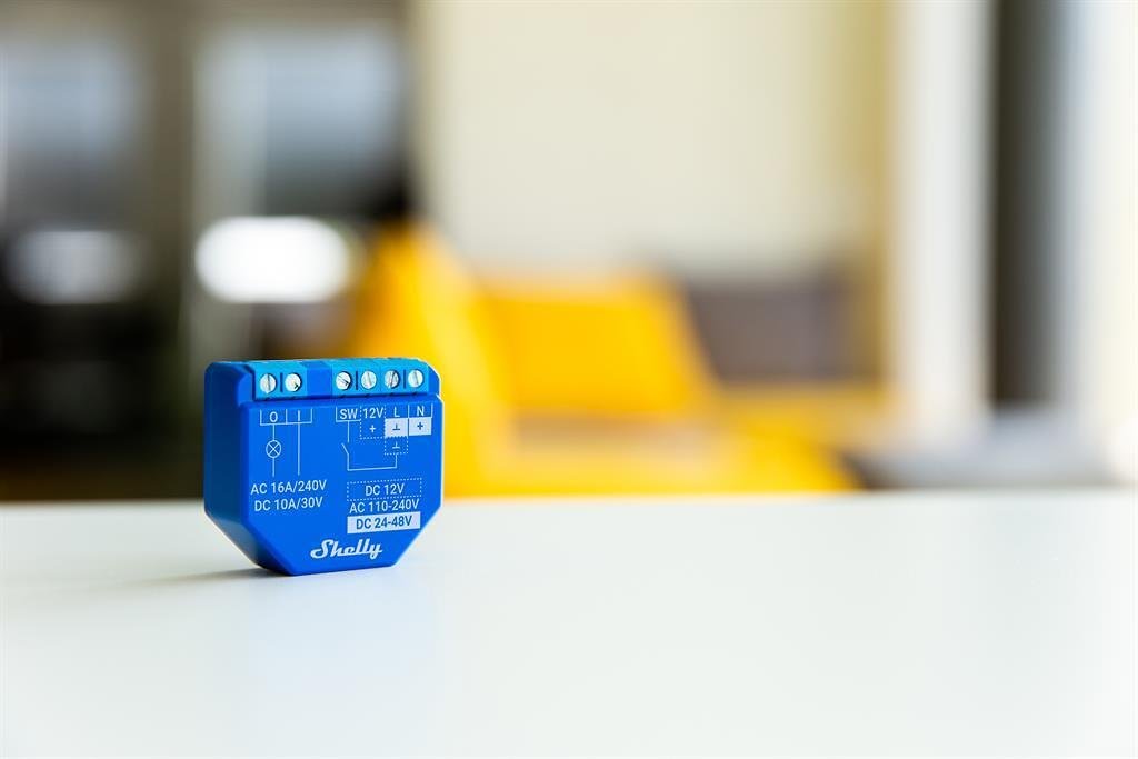 Микромодул Smart реле 1х On/Off 16A изисква неутрала Shelly Plus 1 - 265000