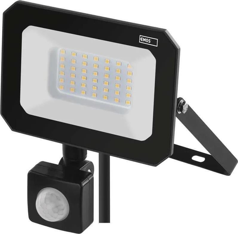 Прожектор LED 30W 4000K 3000lm 120° x 120° 25000h IP44 черен с датчик SIMPO EMOS
