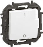 Двуполюсен ключ 16A цвят Бял Niloe New Legrand, LEGRAND, NP2113WH
