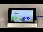 Видео-домофон комплект с DS-KH6320-WTE1 дисплей и DS-KV6113-WPE1 входен панел, IP система, Hikvision - DS-KIS603-P